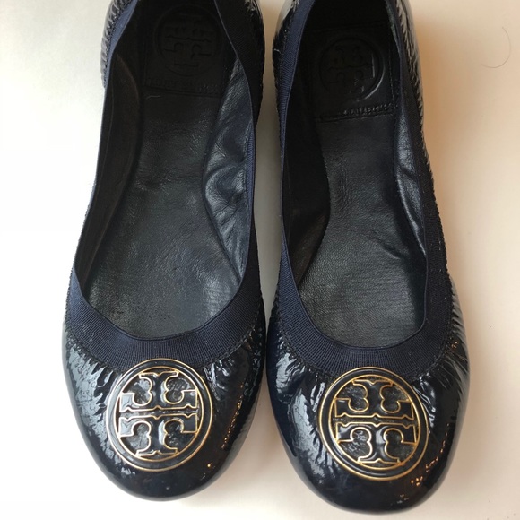 Tory Burch Caroline Elastic Flat - Picture 1 of 5